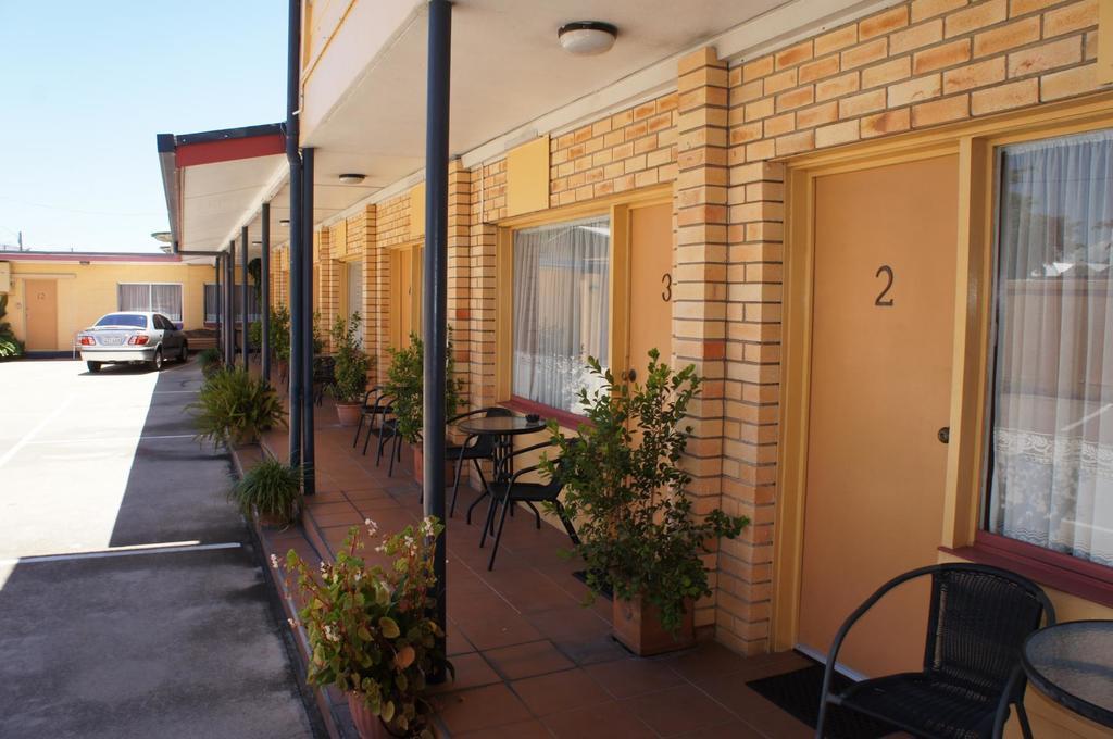 Ayrline Motel Exterior foto